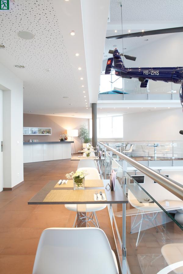 Aircraft Hotel & Events Neuhausen ob Eck Exterior photo